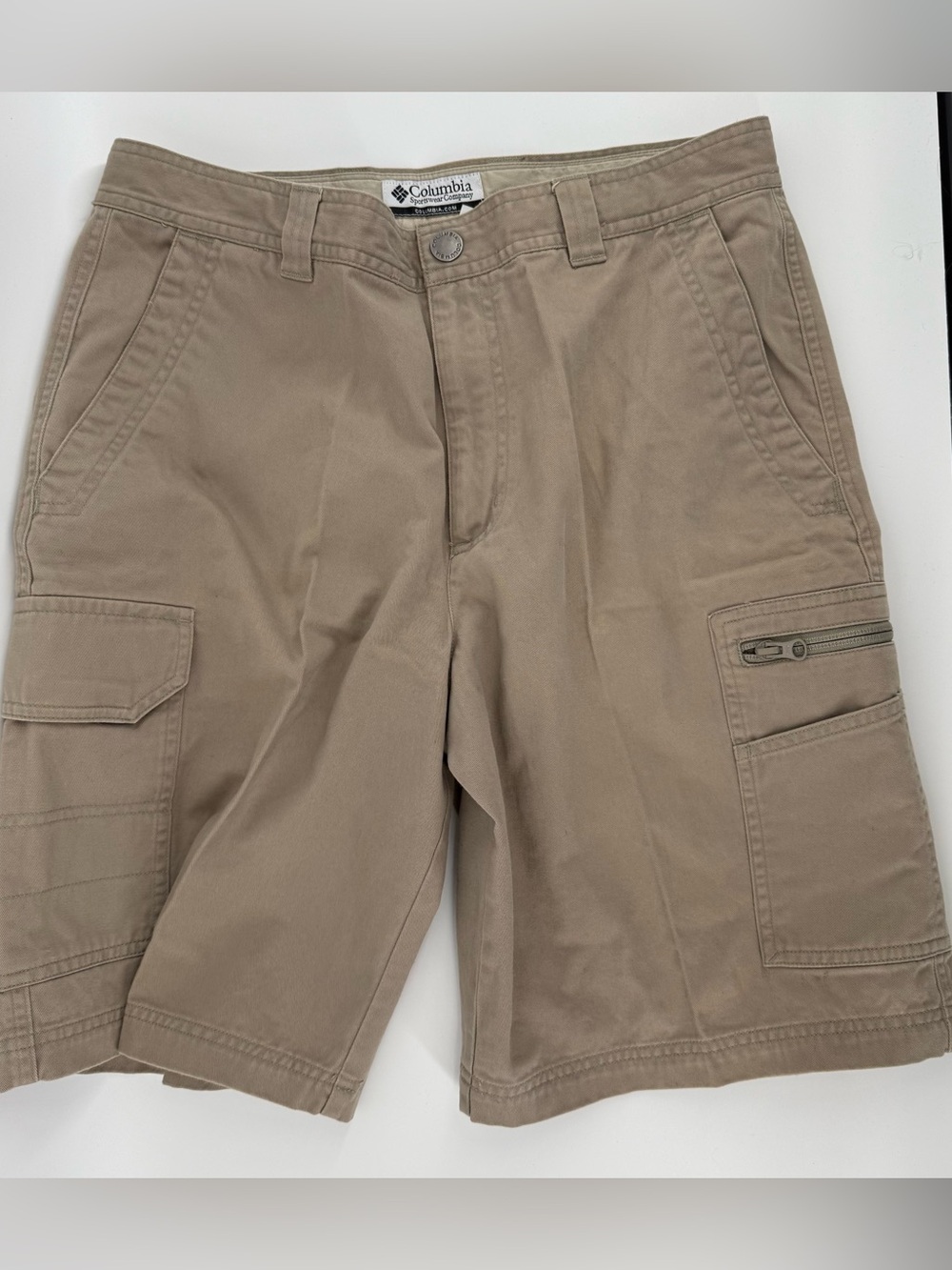 Columbia Khaki Casual Shorts with Interior Label